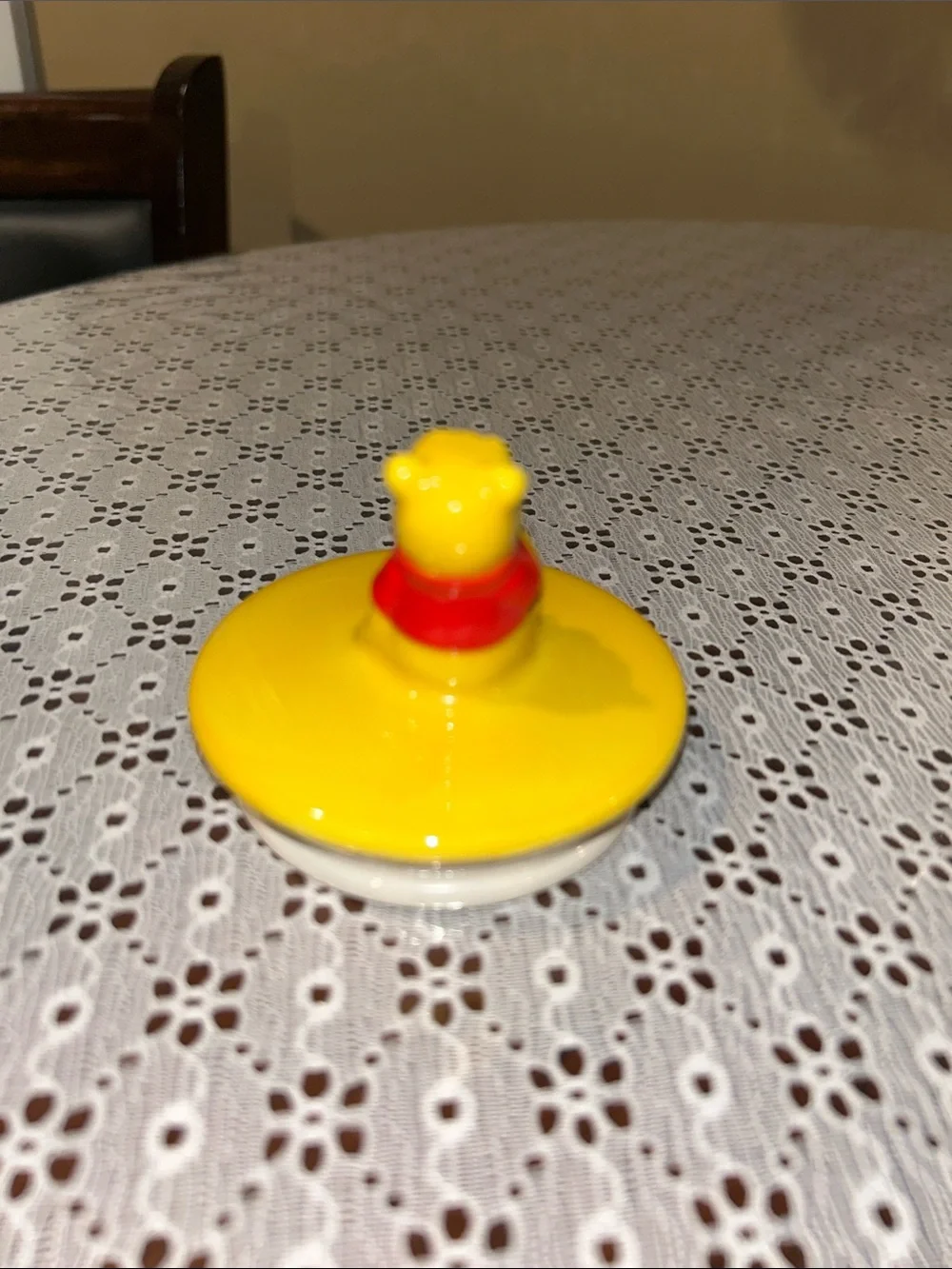 Winnie the Pooh Figurine Lid with Red Scarf